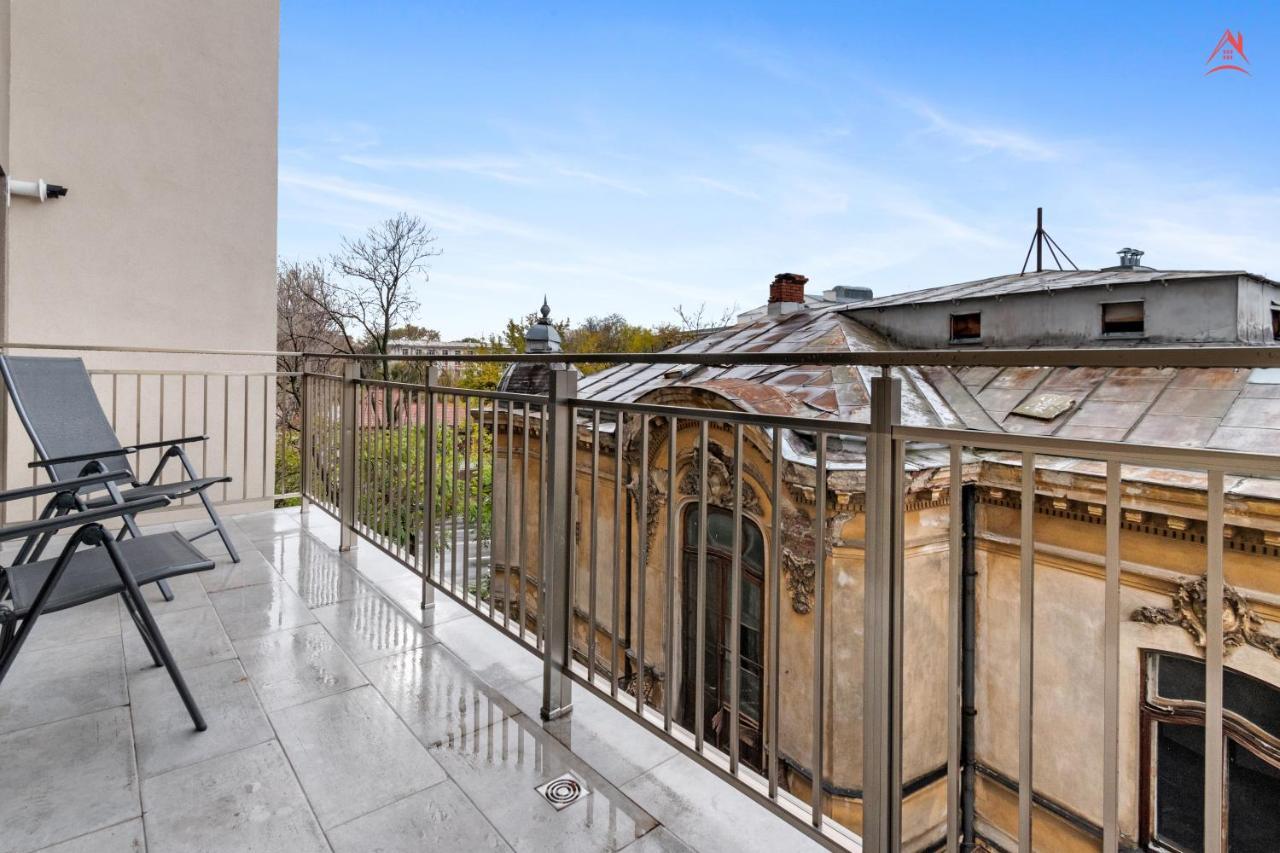 Apartament Opera Residence - Cismigiu, Eroilor, Free Private Parking Bucharest Luaran gambar