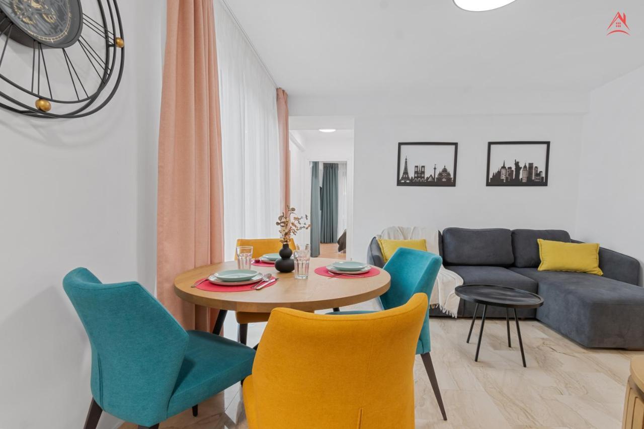 Apartament Opera Residence - Cismigiu, Eroilor, Free Private Parking Bucharest Luaran gambar