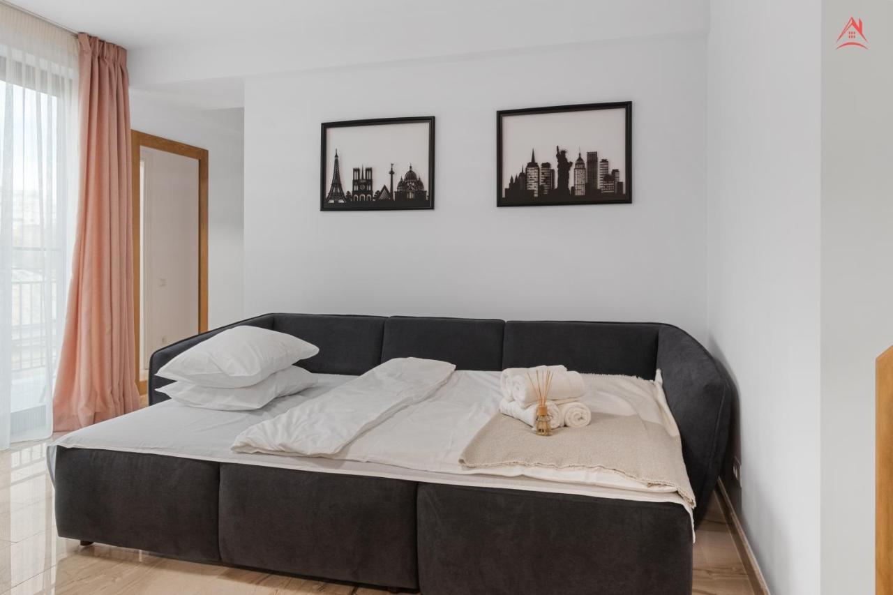 Apartament Opera Residence - Cismigiu, Eroilor, Free Private Parking Bucharest Luaran gambar